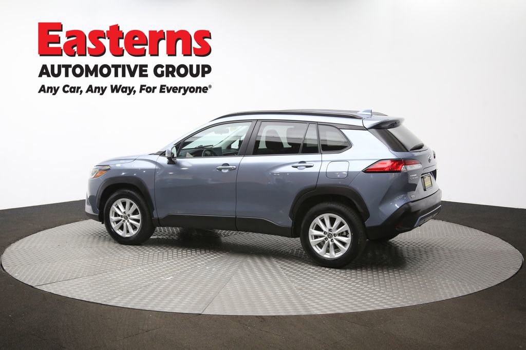 Used 2024 Toyota Corolla Cross LE image 59
