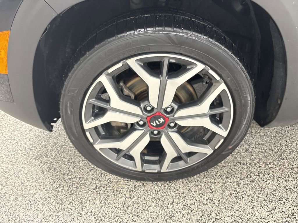 Used 2021 Kia Seltos S image 15