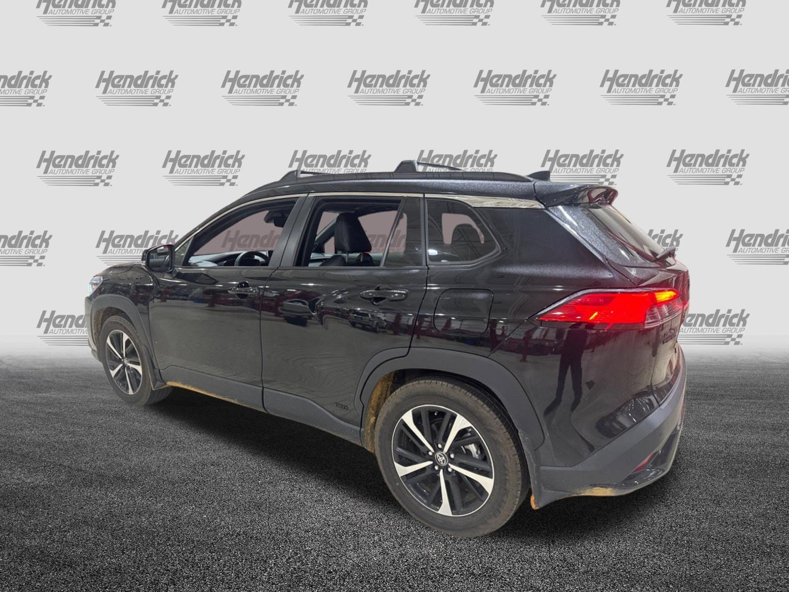 Used 2024 Toyota Corolla Cross AWD Hybrid w/ Convenience Package image 43