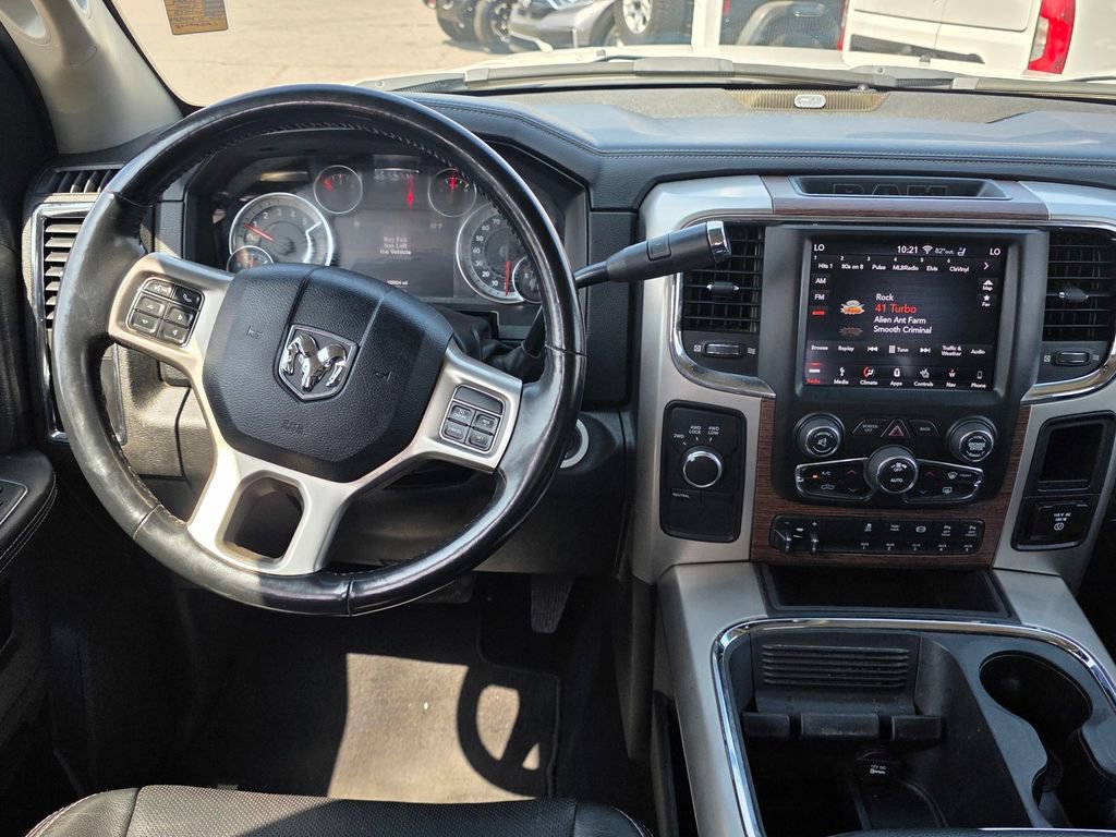 Used 2018 RAM 3500 Laramie w/ Convenience Group AWD/4WD image 19