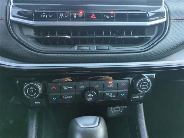 Used 2024 Jeep Compass Trailhawk image 15