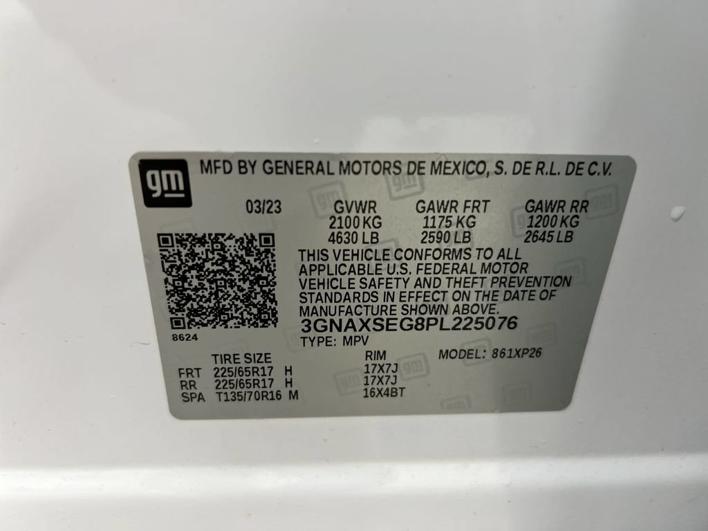 Used 2023 Chevrolet Equinox LS AWD/4WD image 27