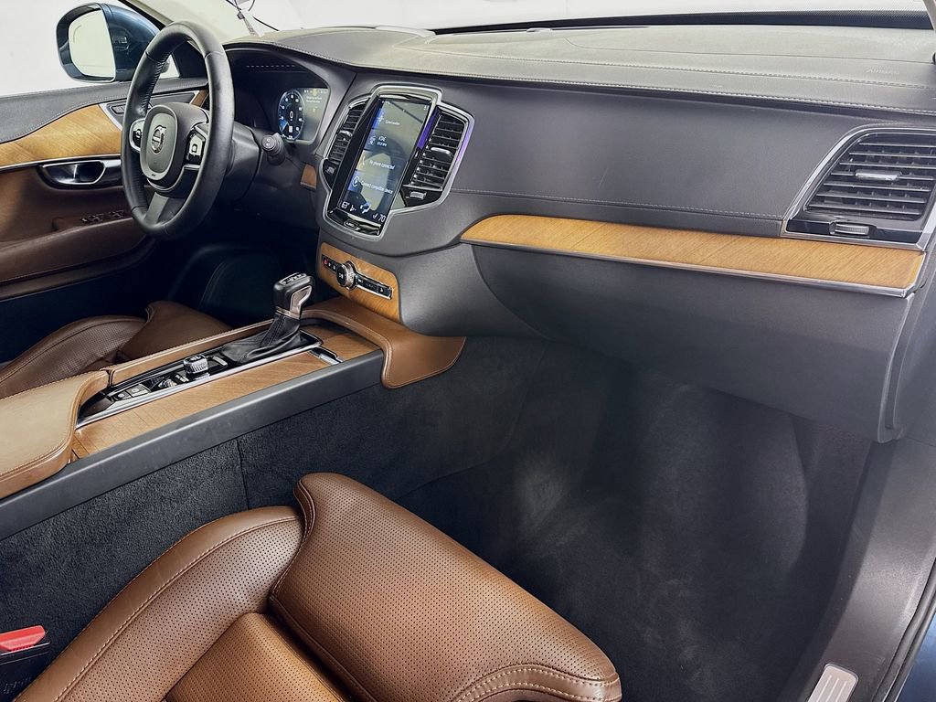 Used 2018 Volvo XC90 T6 Inscription w/ Convenience Package AWD/4WD image 36