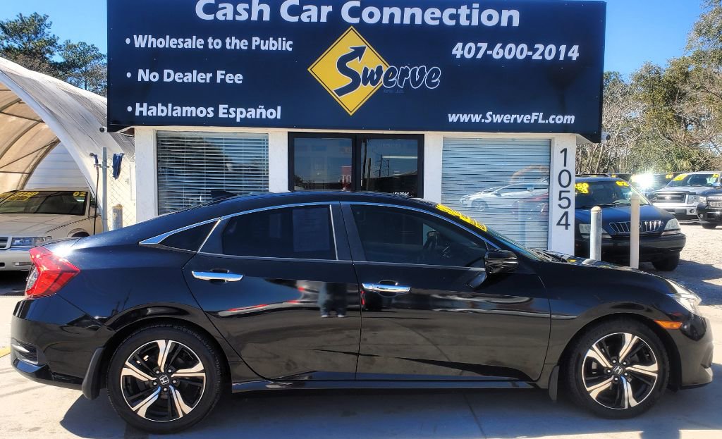 Used 2018 Honda Civic Touring image 6