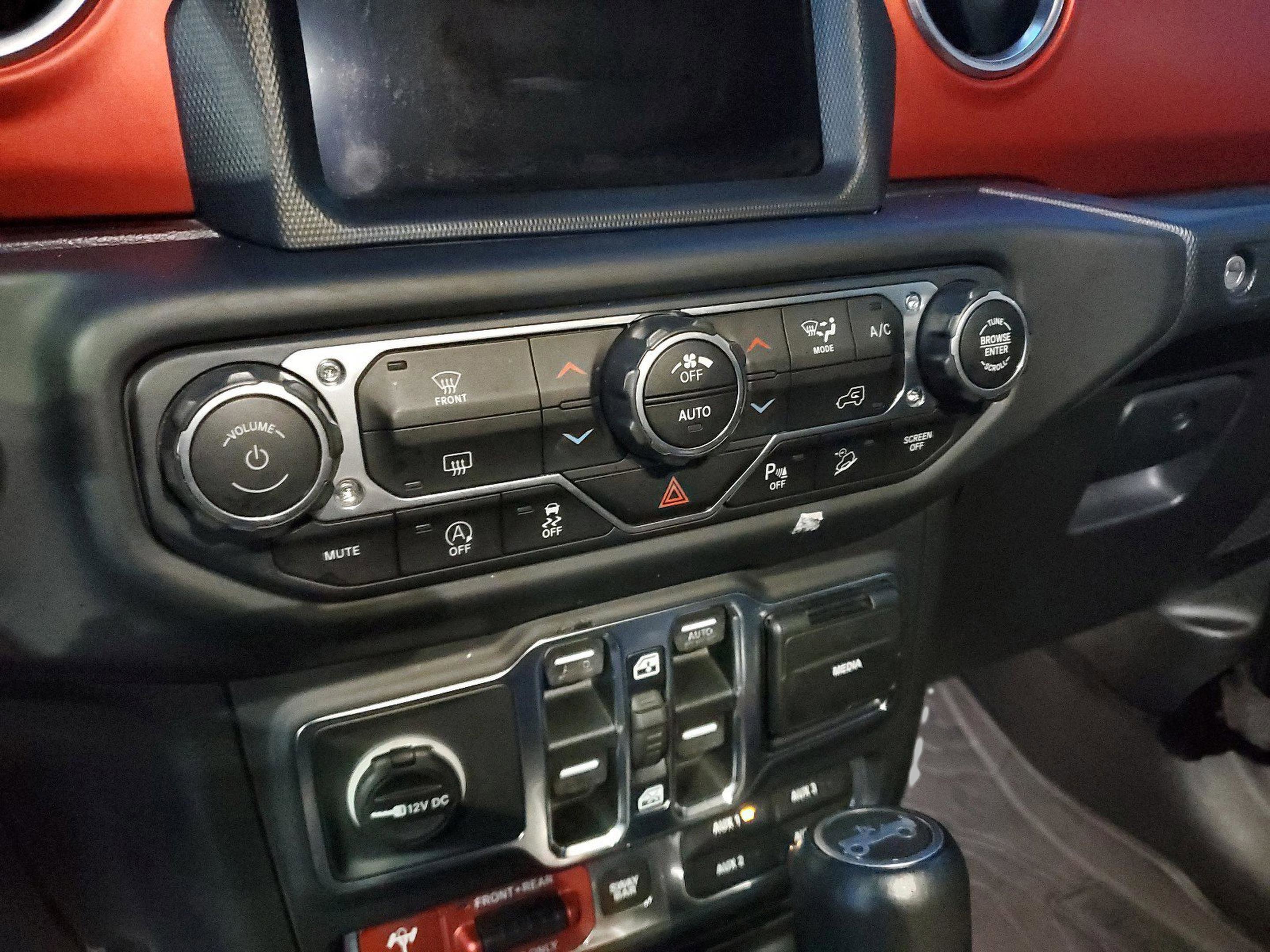 Used 2019 Jeep Wrangler Unlimited Rubicon image 21