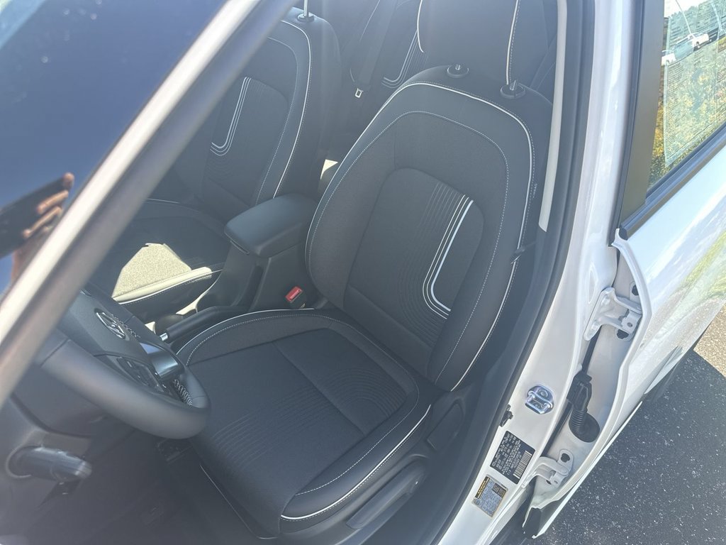New 2026 Hyundai Venue SEL FWD image 17