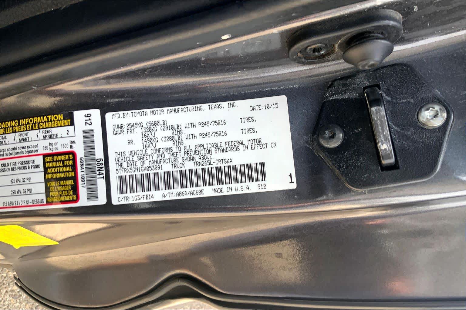 Used 2016 Toyota Tacoma SR w/ SR Convenience Package RWD image 37