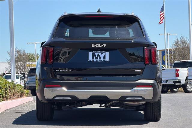 New 2026 Kia Sorento EX w/ EX Premium Package AWD/4WD image 5