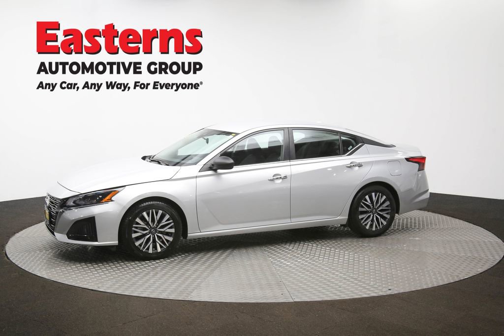 Used 2024 Nissan Altima 2.5 SV image 57