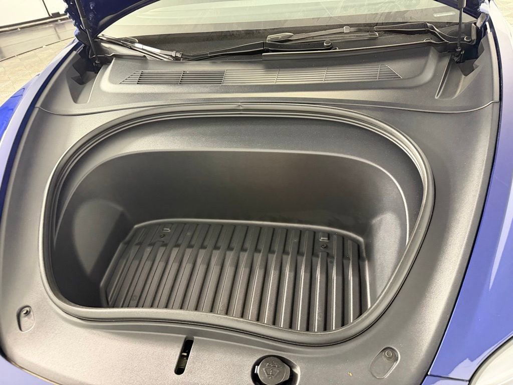 Used 2025 Tesla Model 3 Long Range RWD image 31