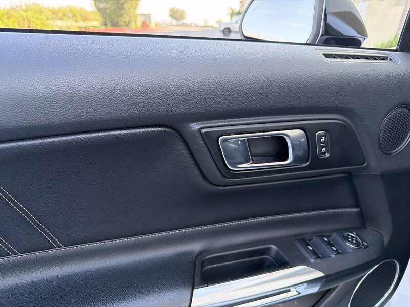 Used 2022 Ford Mustang Premium image 26
