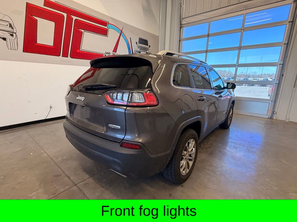 Used 2019 Jeep Cherokee Latitude Plus w/ Cold Weather Group image 7