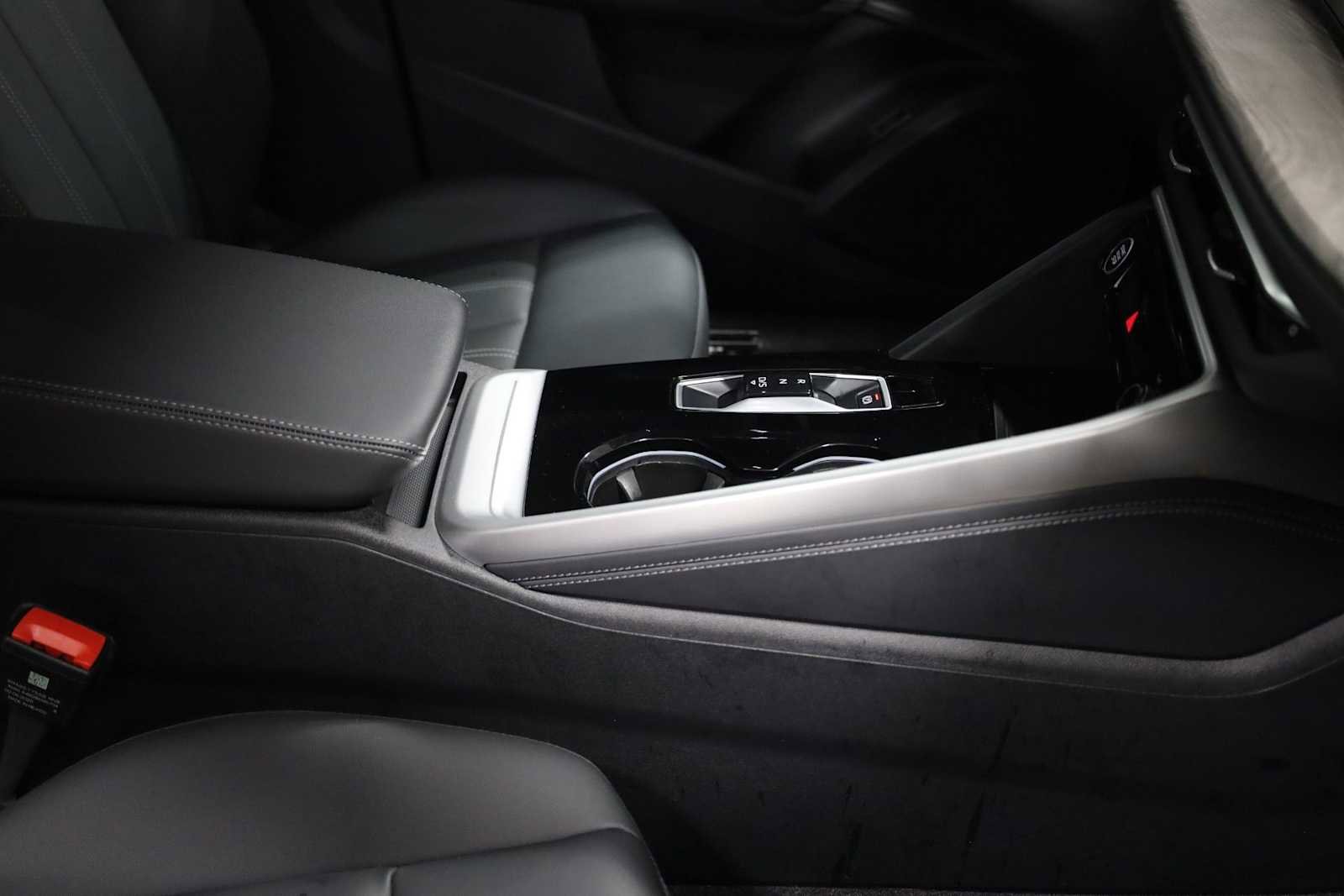 Certified 2025 Audi Q5 Premium Plus w/ Premium Plus image 20