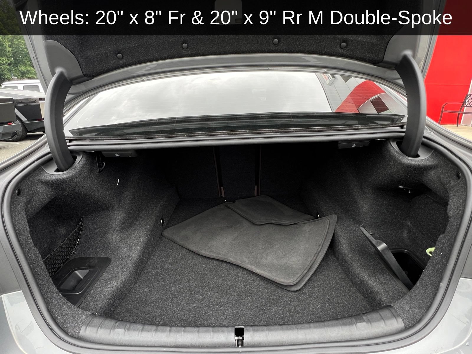 Used 2023 BMW M550i xDrive w/ Executive Package AWD/4WD image 22