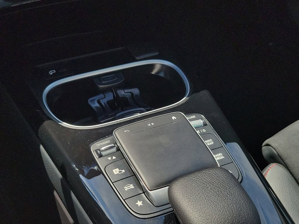 Used 2023 Mercedes-Benz CLA 250 image 14