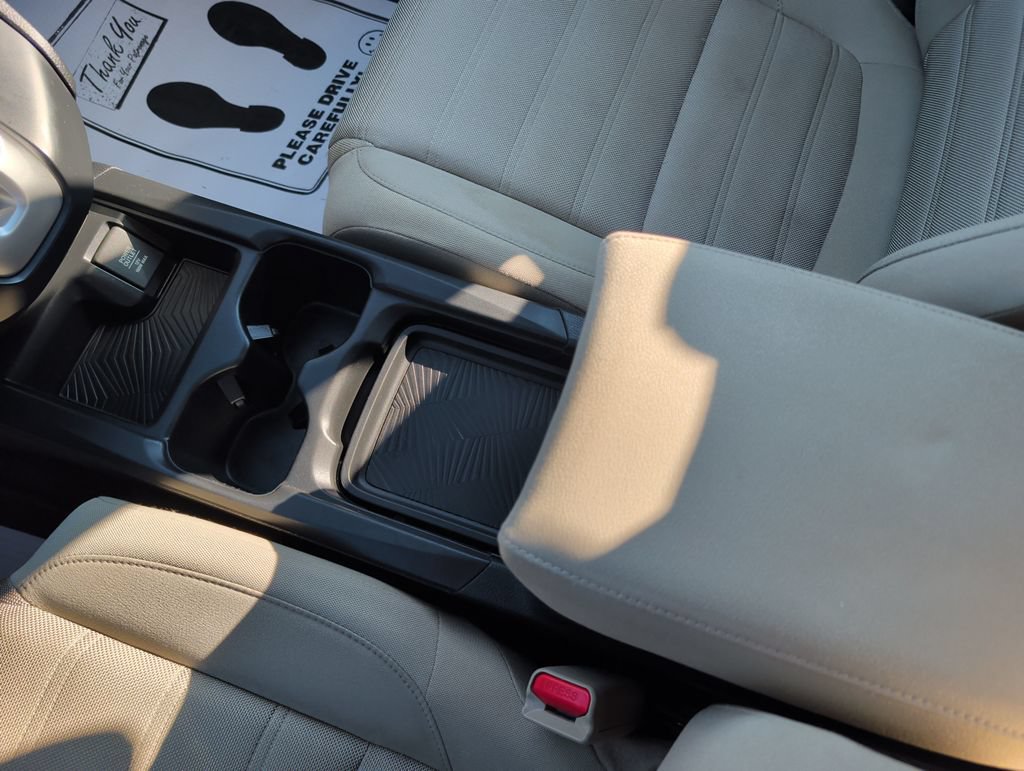Used 2018 Honda CR-V LX image 17