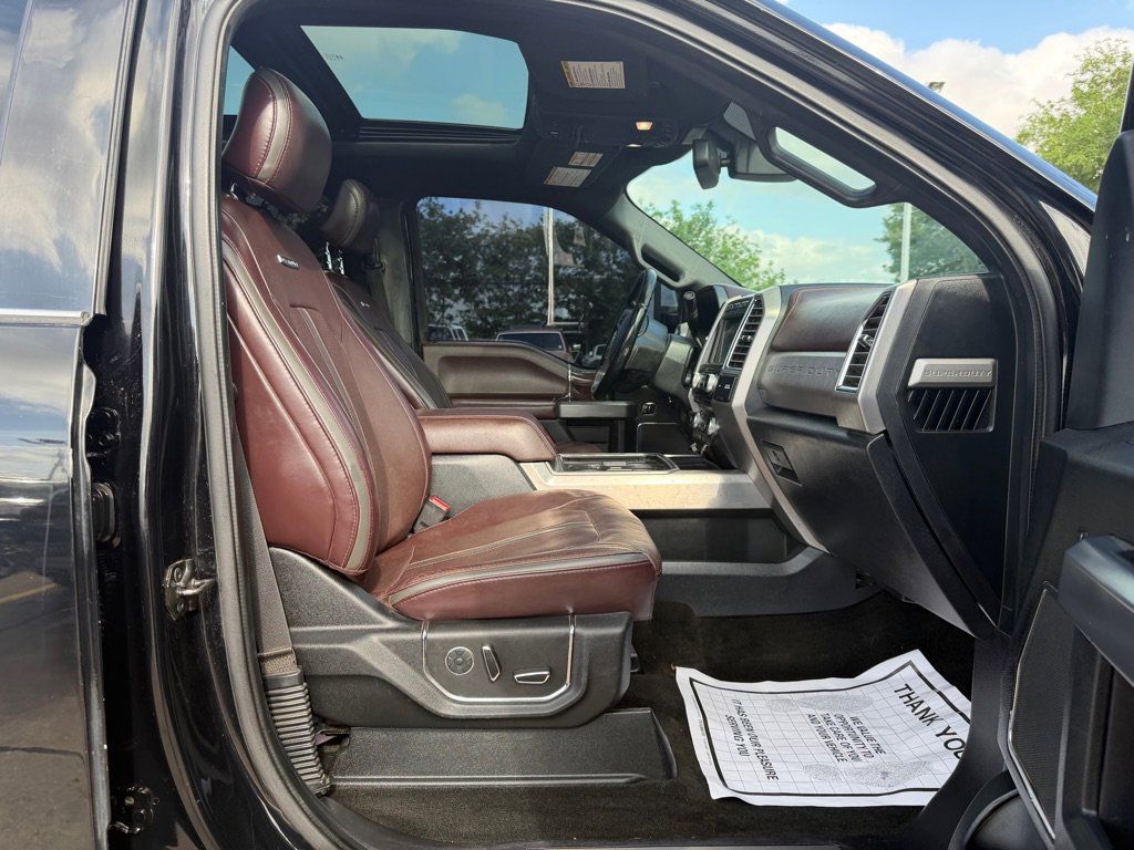 Used 2017 Ford F450 Platinum w/ Platinum Ultimate Package AWD/4WD image 19