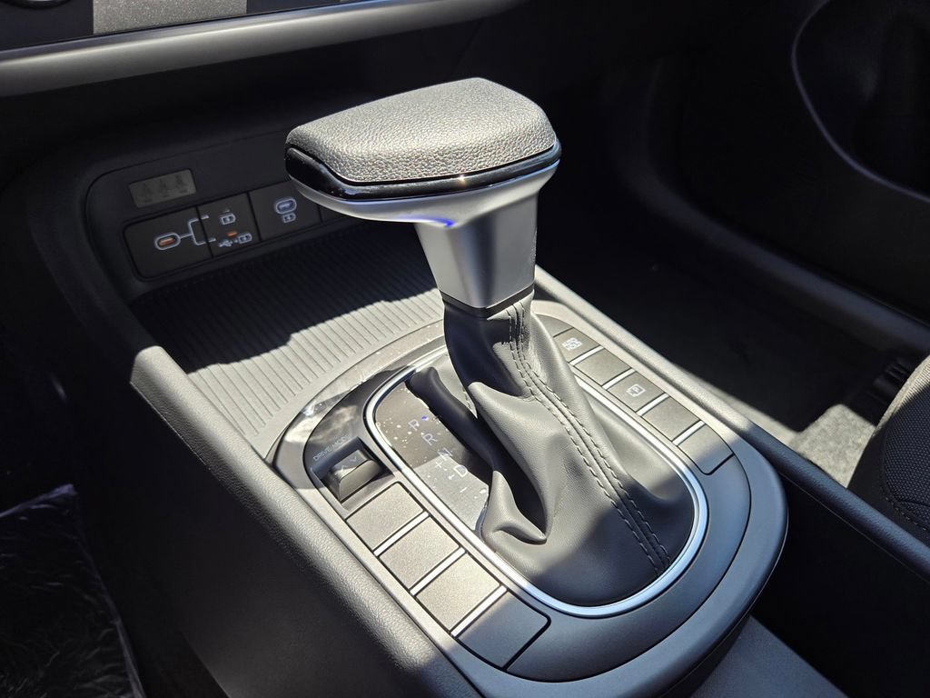 New 2026 Hyundai Kona SE FWD image 18