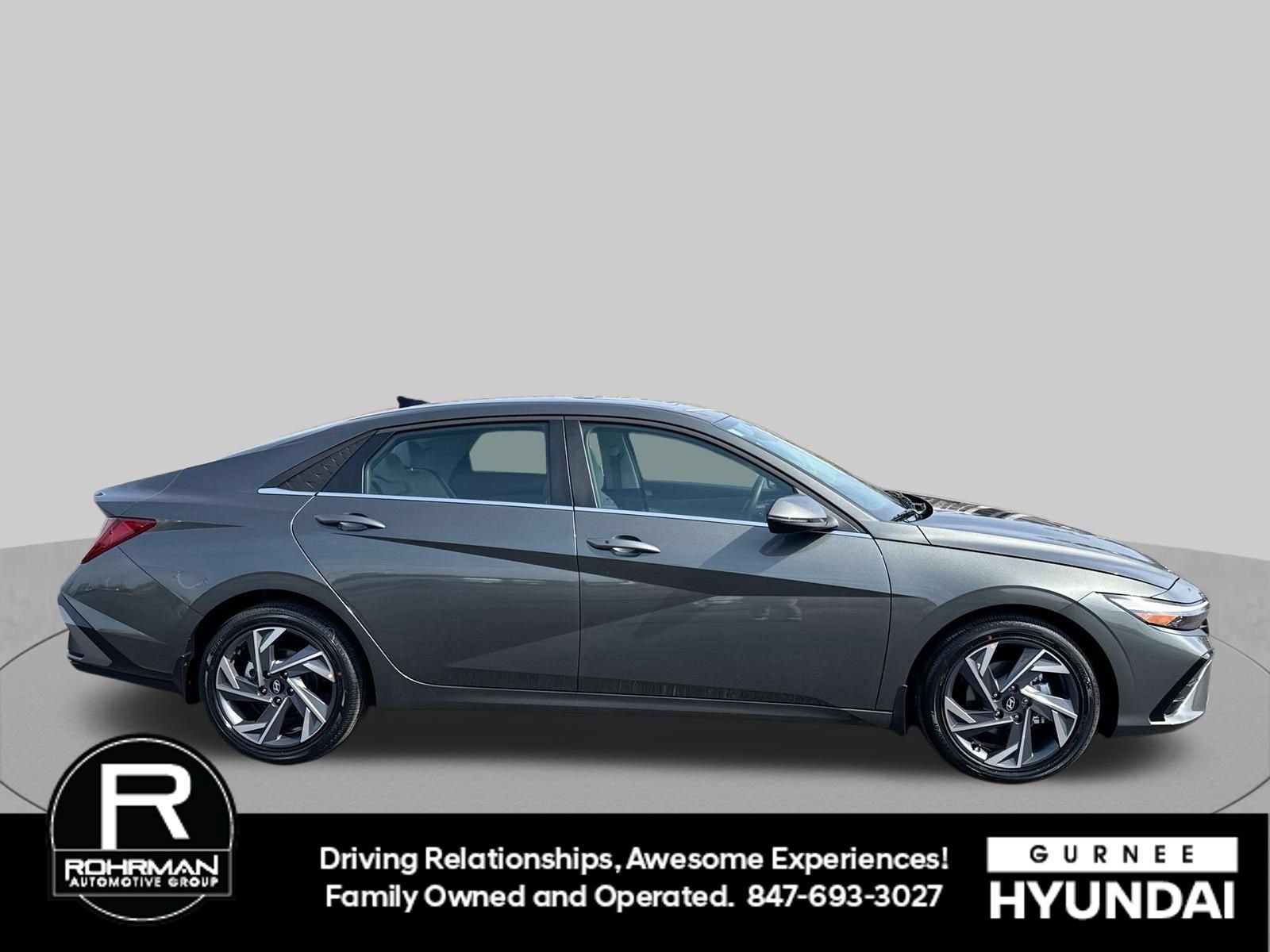 Used 2026 Hyundai Elantra Limited FWD image 11