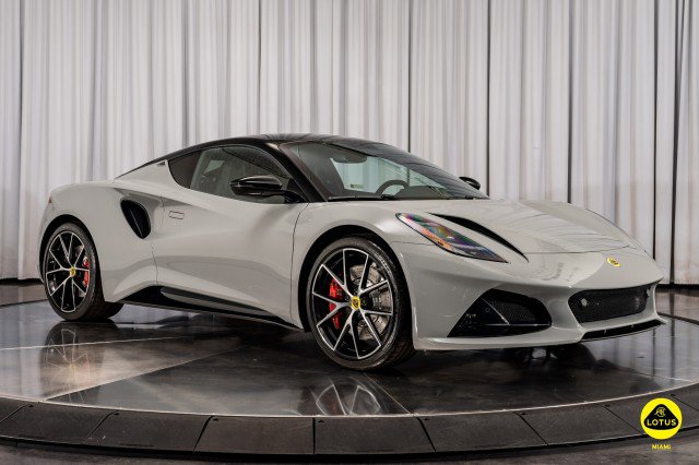 New 2025 Lotus Emira image 21