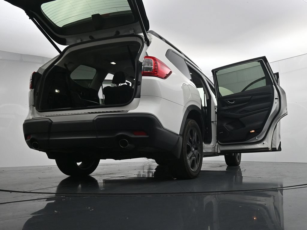 Used 2025 Subaru Ascent Bronze Edition w/ Onyx Package AWD/4WD image 30