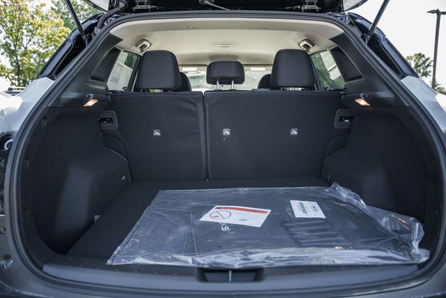 New 2026 Nissan Kicks SV image 9