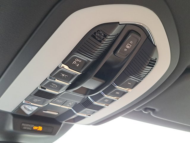 New 2026 Porsche Macan Turbo AWD/4WD image 36