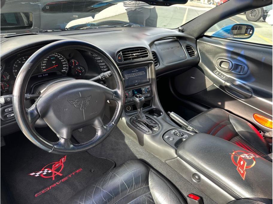 Used 2000 Chevrolet Corvette Coupe w/ Memory Pkg image 21