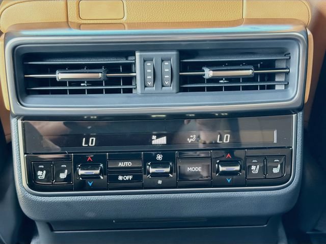New 2026 Lexus LX 600 4WD w/ Luxury Package image 21