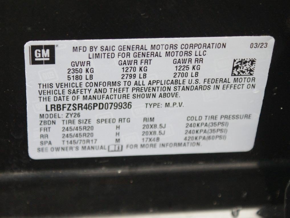 Used 2023 Buick Envision Avenir AWD/4WD image 27