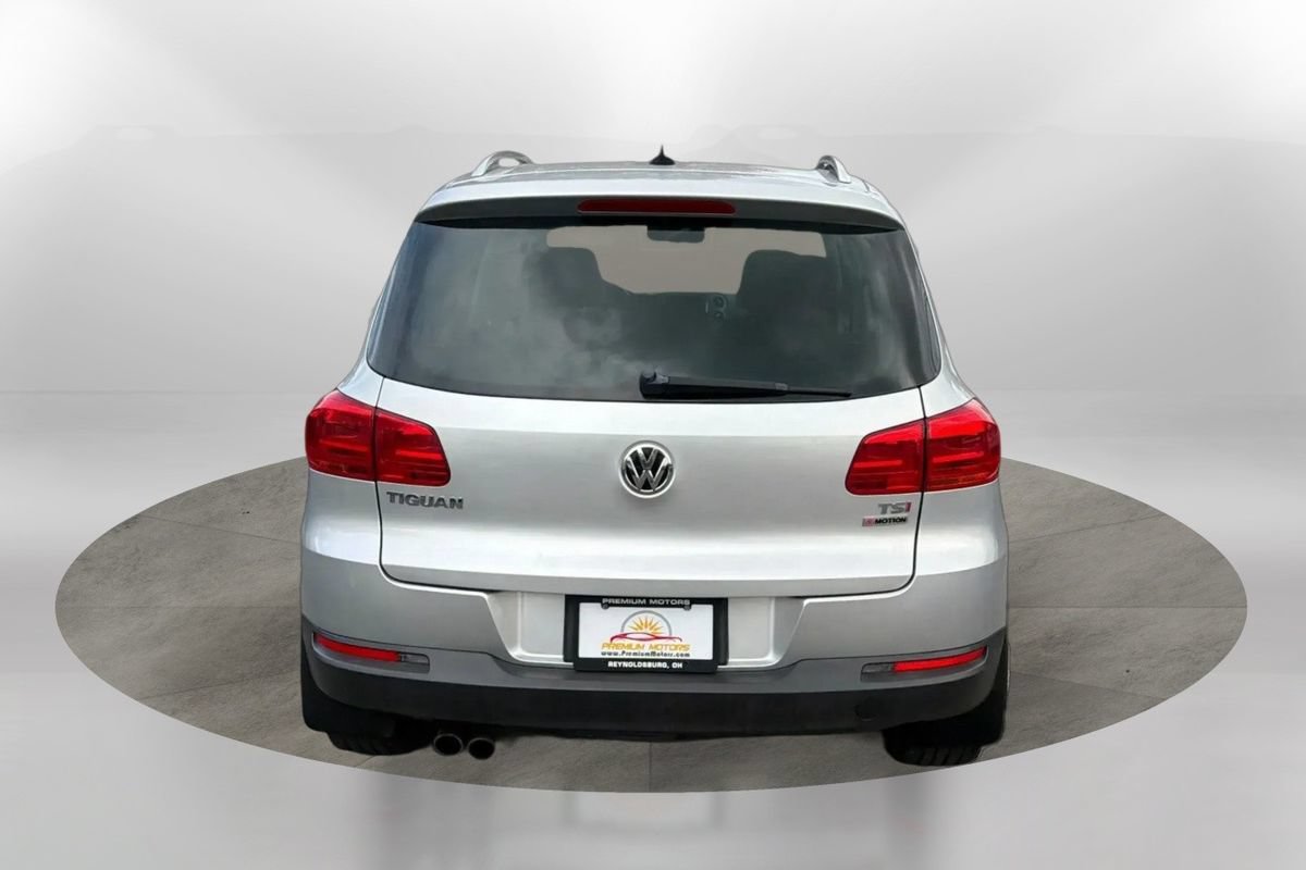 Used 2017 Volkswagen Tiguan Wolfsburg Edition AWD/4WD image 4
