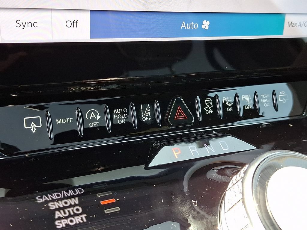 New 2026 Jeep Grand Wagoneer L Summit AWD/4WD image 20