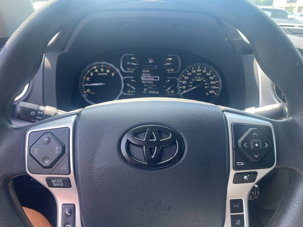 Used 2019 Toyota Tundra SR5 w/ SR5 Upgrade Package AWD/4WD image 23