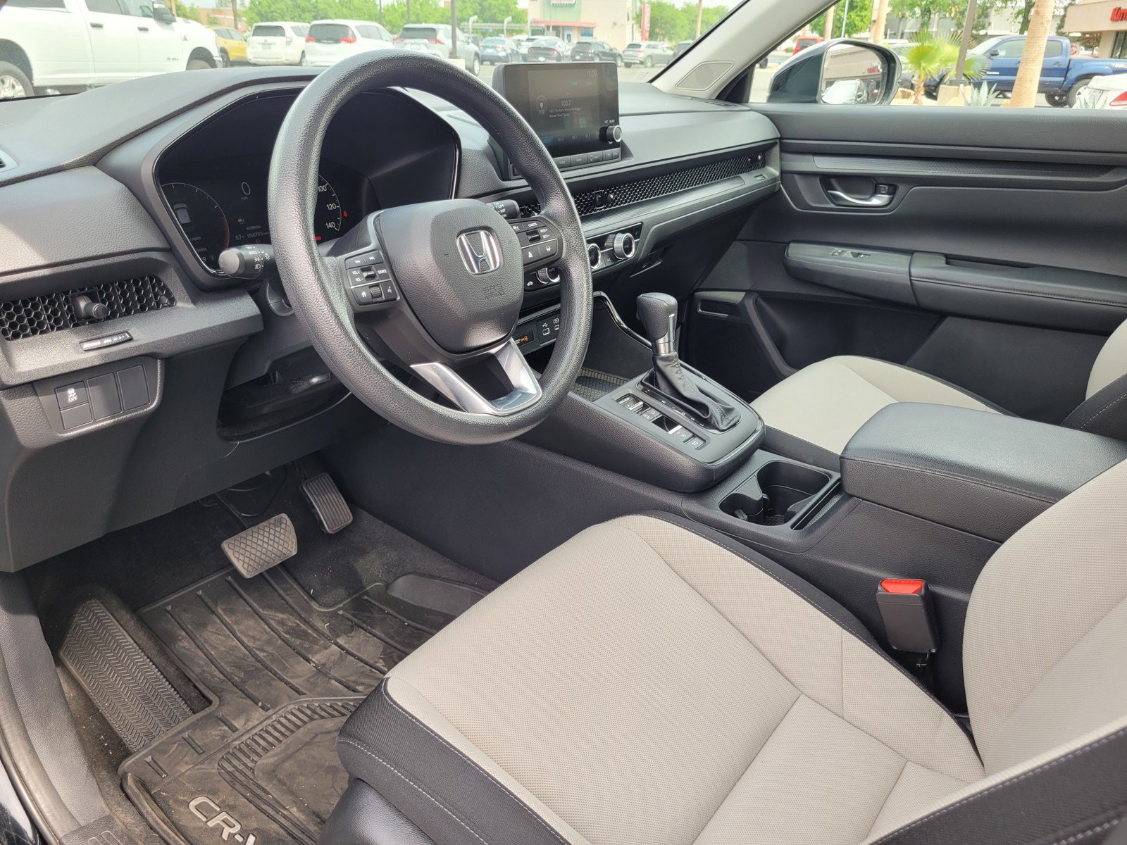 Used 2024 Honda CR-V EX image 10