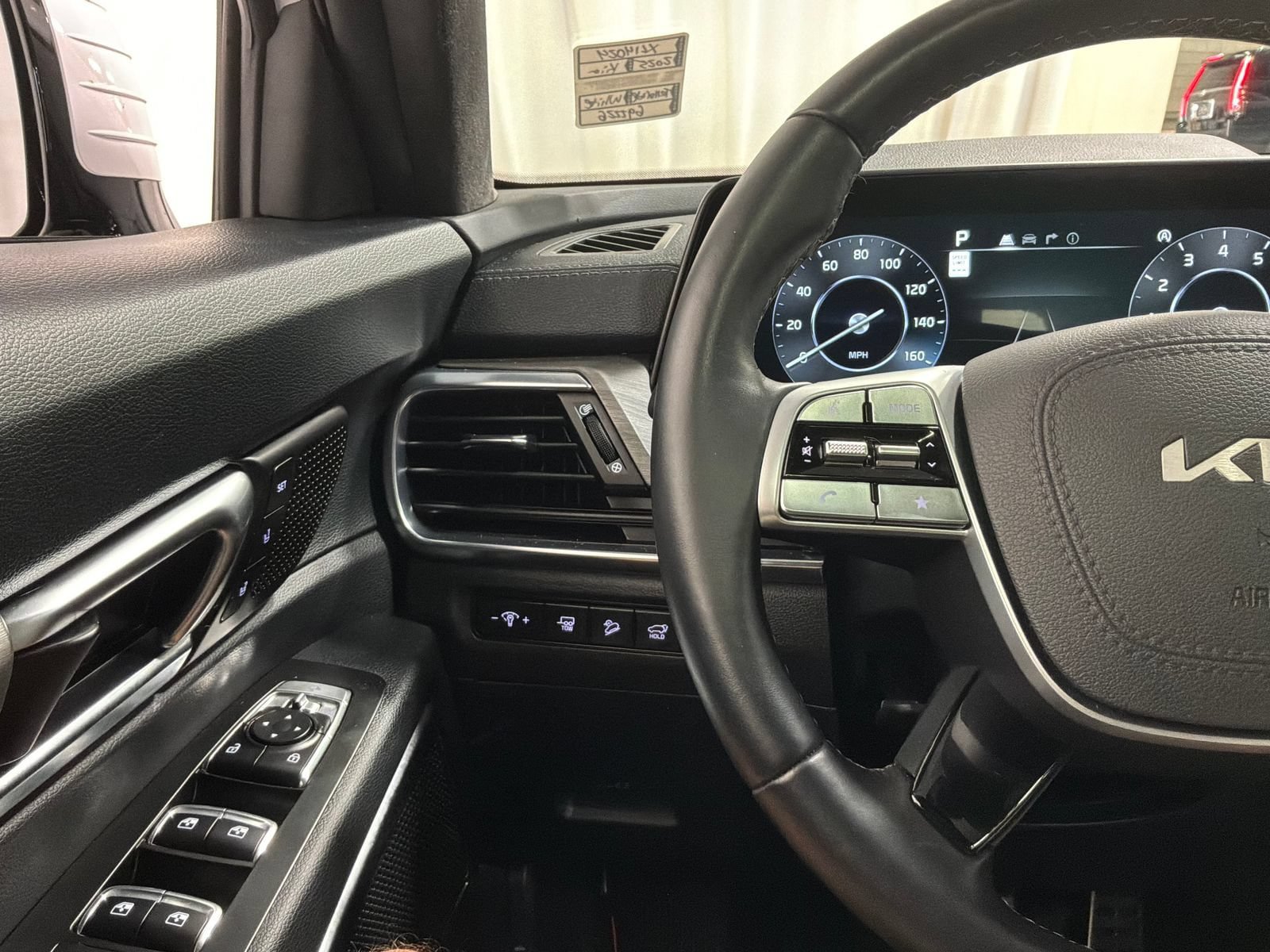 Used 2025 Kia Telluride SX Prestige X-Line AWD/4WD image 18