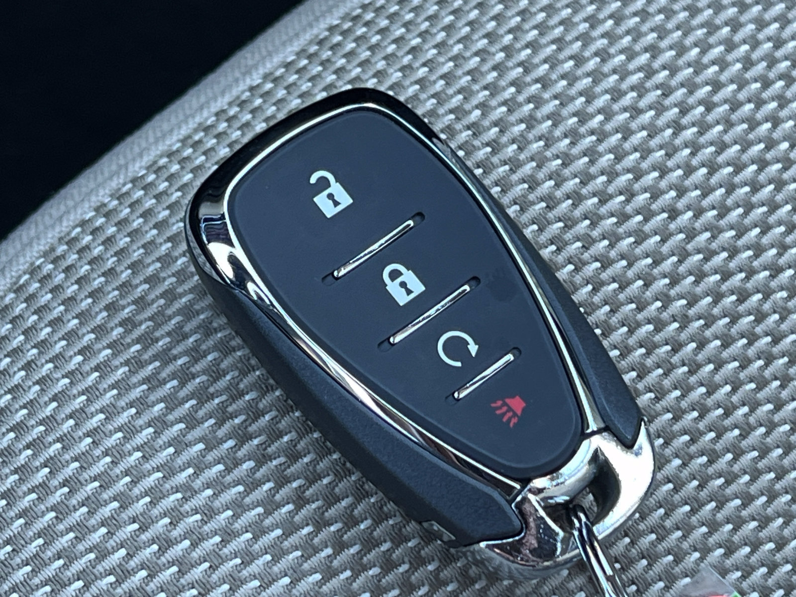Used 2024 Chevrolet Traverse LS w/ Safety Package FWD image 34