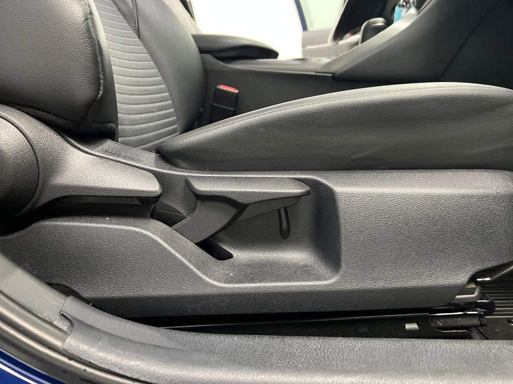 Used 2024 Toyota Camry SE image 21