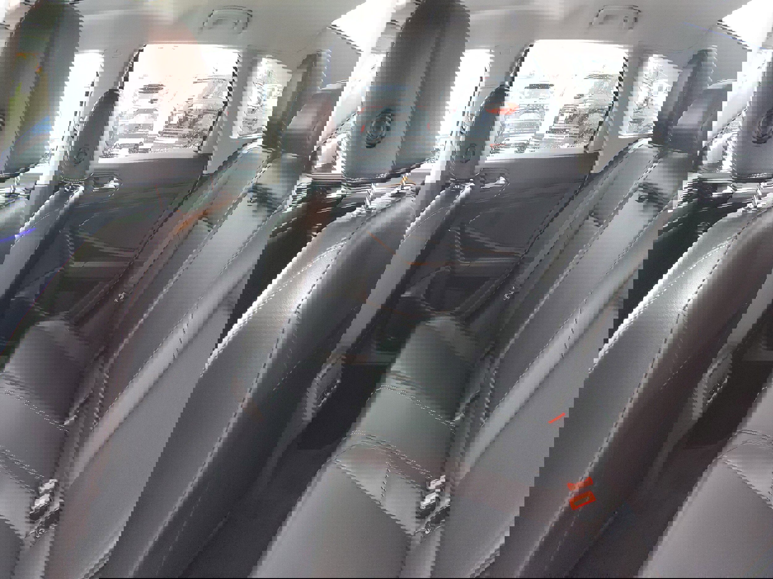 Used 2019 Volkswagen Jetta SEL w/ Cold Weather Package image 23