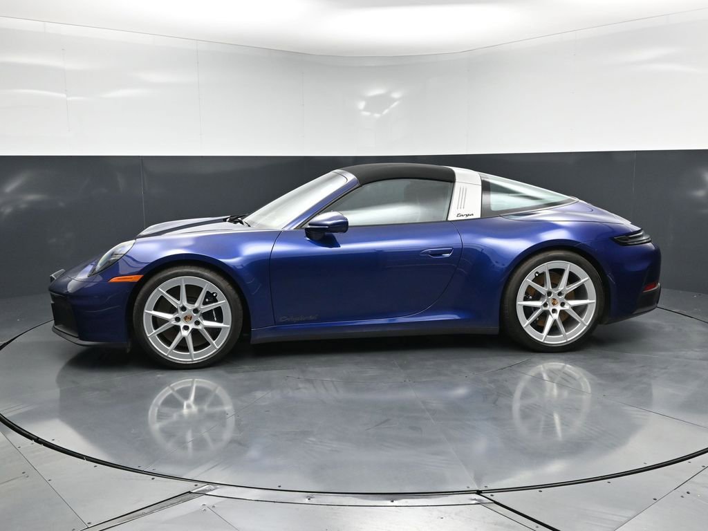 Certified 2025 Porsche 911 Targa 4 GTS AWD/4WD image 2