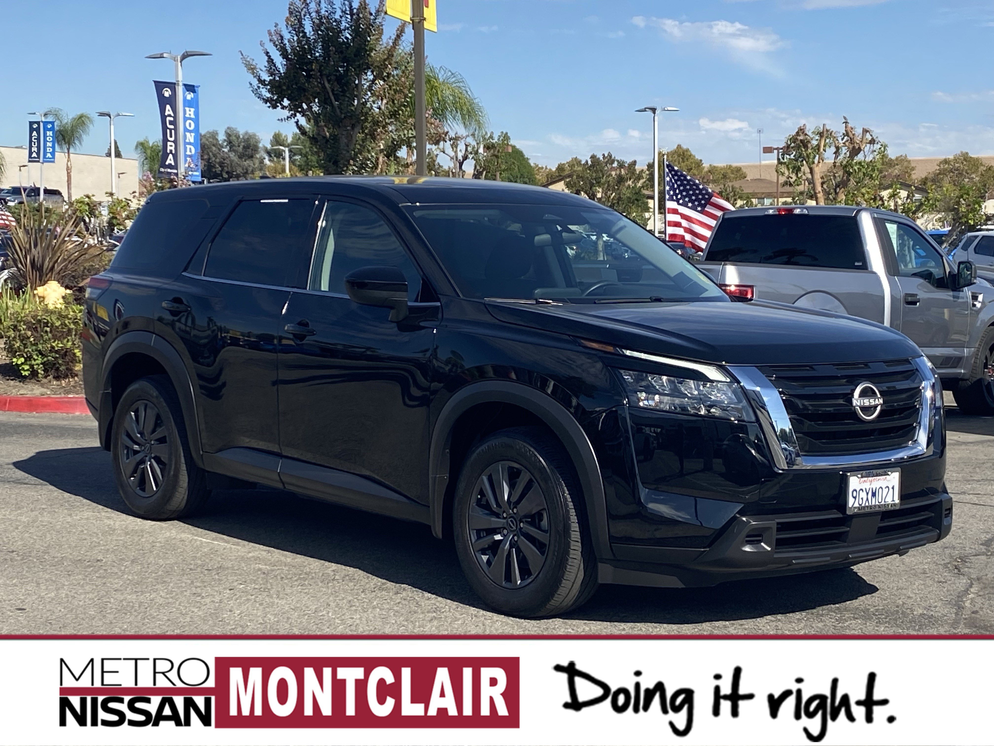 Used 2023 Nissan Pathfinder S