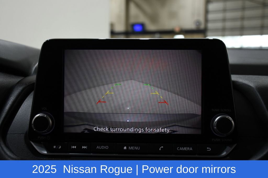 Used 2025 Nissan Rogue SV AWD/4WD image 18