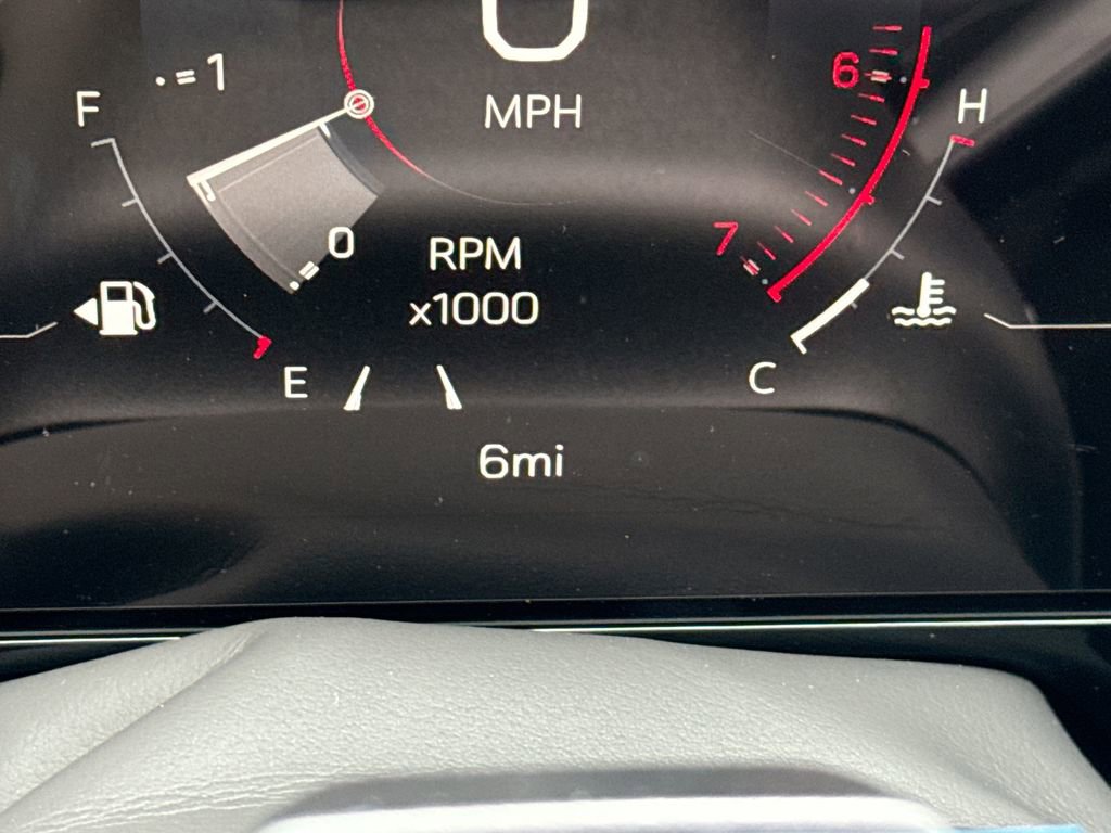 New 2026 GMC Yukon XL AT4 Ultimate AWD/4WD image 12