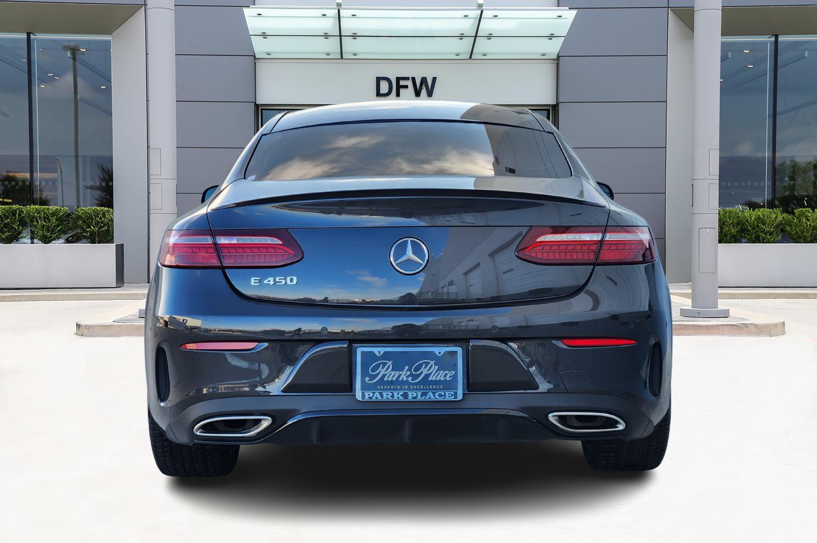 Used 2021 Mercedes-Benz E 450 Coupe image 6