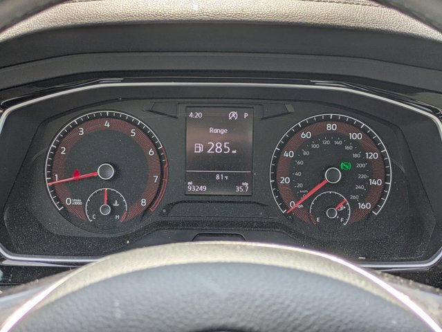 Used 2020 Volkswagen Jetta SE w/ SE Cold Weather Package image 10