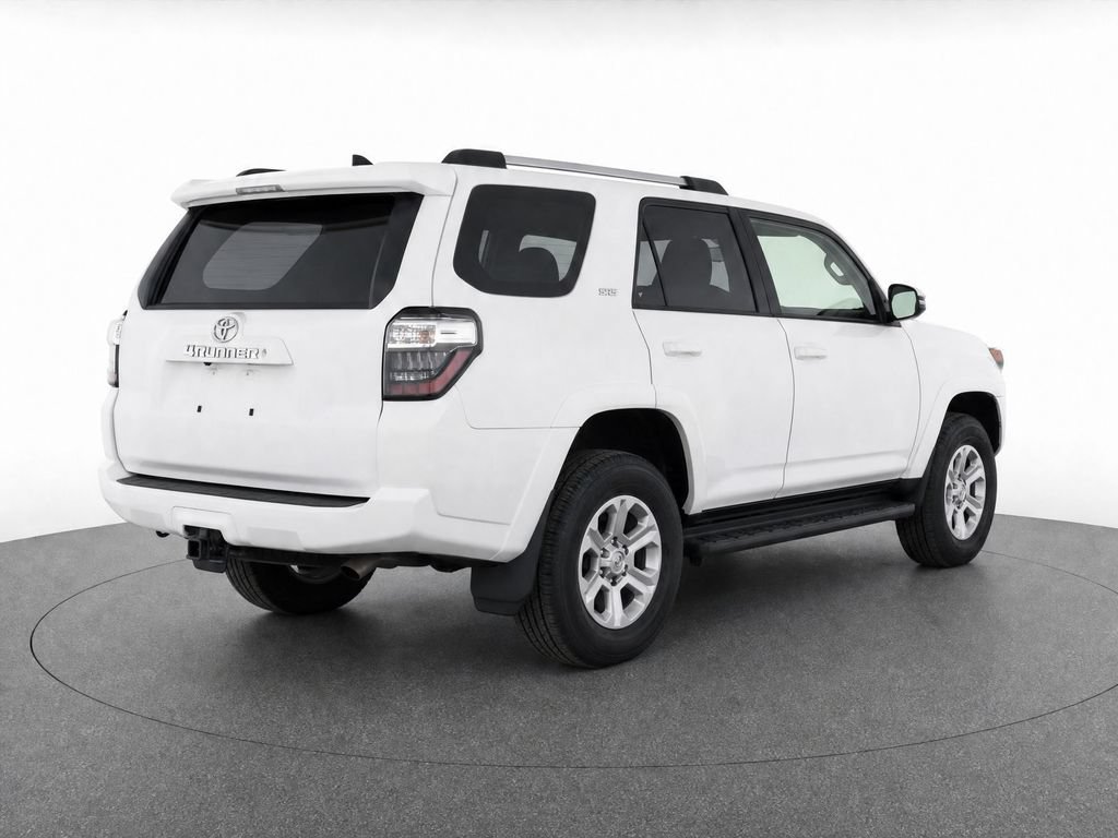 Used 2020 Toyota 4Runner SR5 Premium AWD/4WD image 4