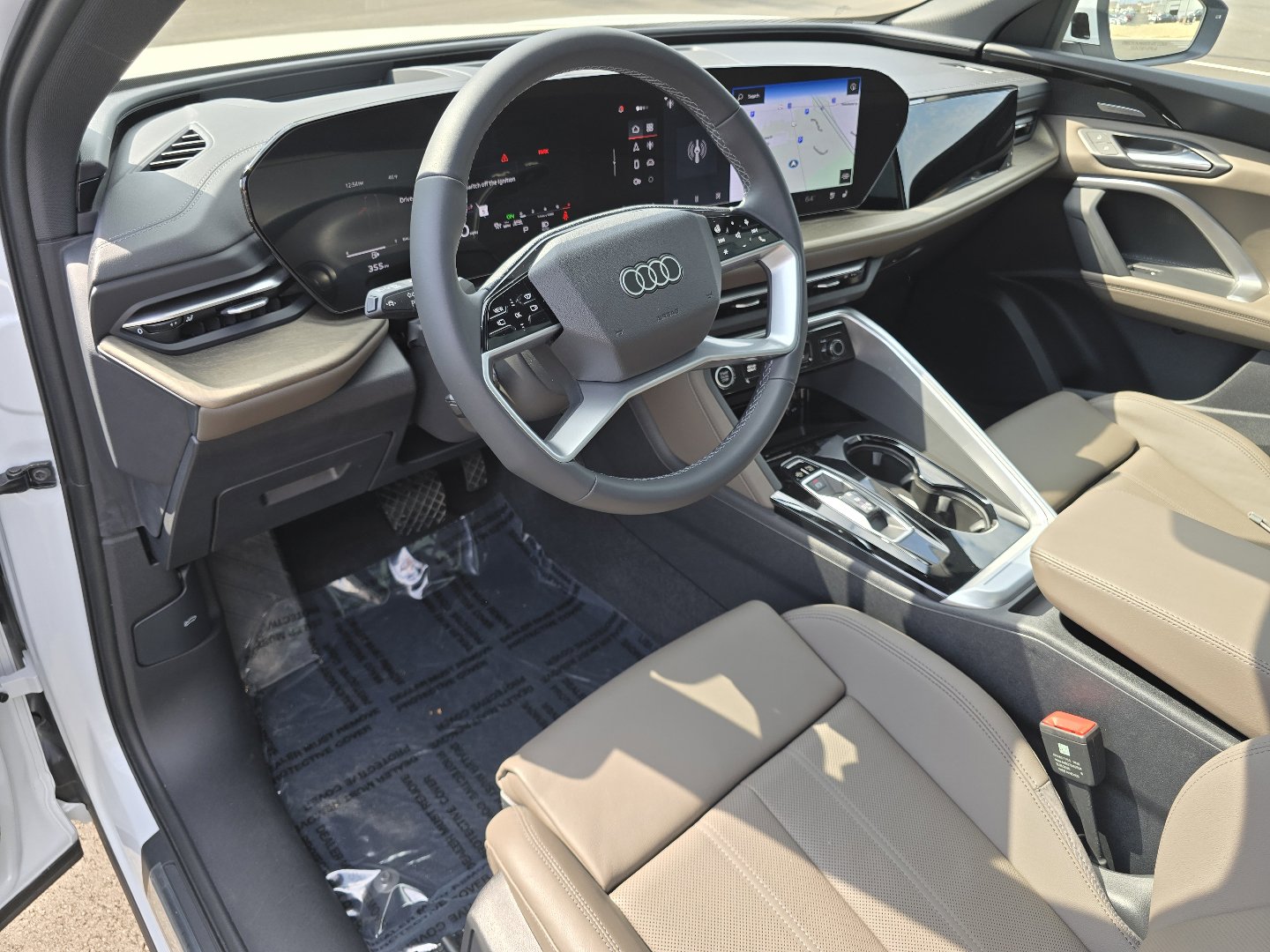 Certified 2025 Audi Q5 Premium Plus w/ Premium Plus image 38