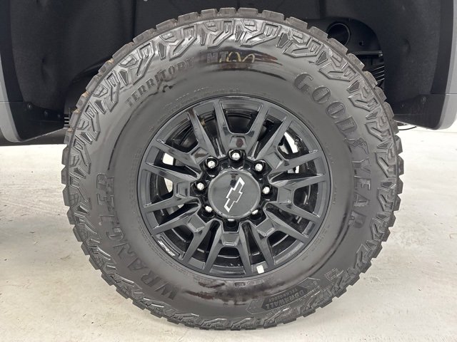 New 2026 Chevrolet Silverado 2500 ZR2 w/ LPO, Dark Essentials Package image 42