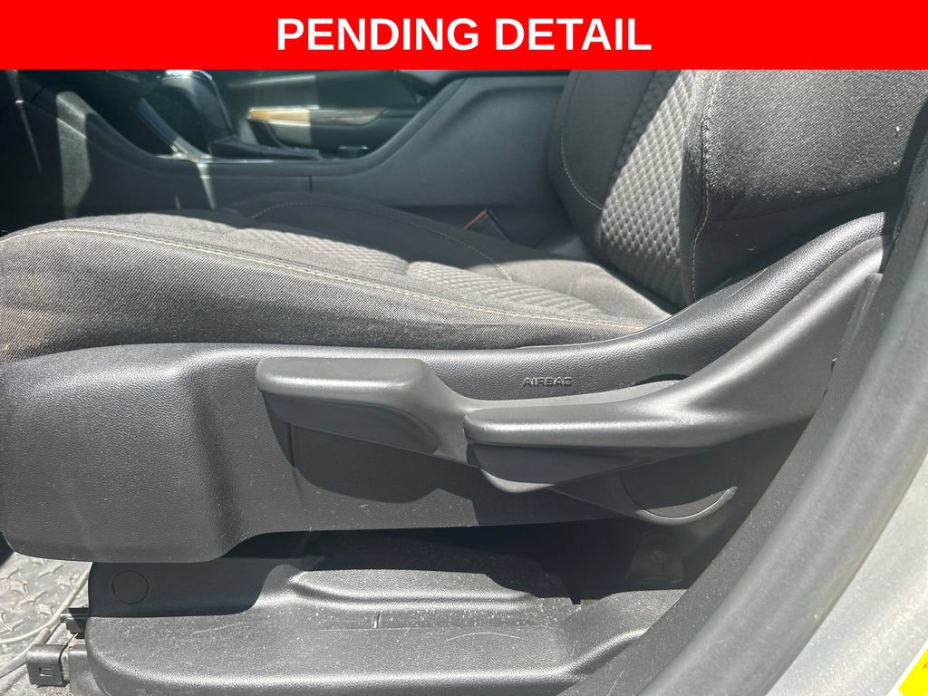 Used 2019 GMC Acadia SLE AWD/4WD image 16