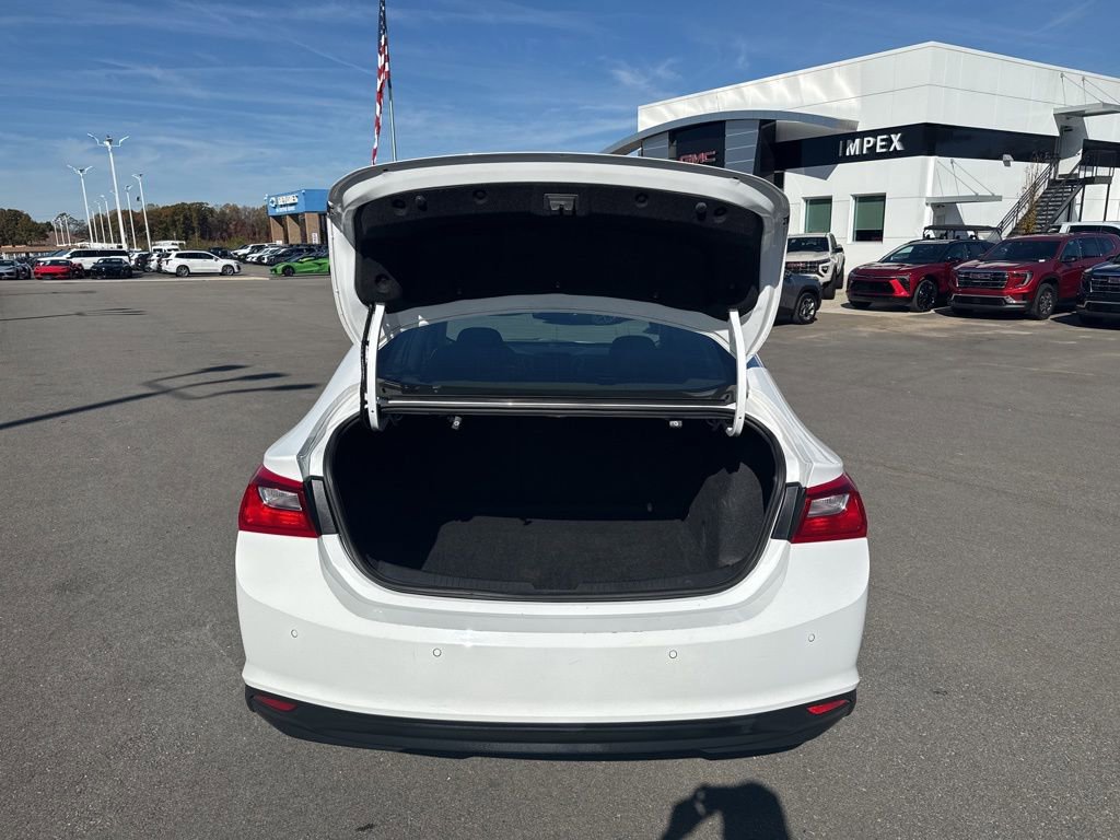 Used 2024 Chevrolet Malibu LT image 31