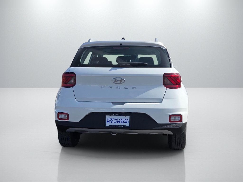 New 2026 Hyundai Venue SEL FWD image 5